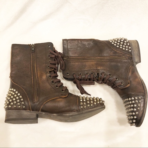 Steve Madden Tarnney Boots - Picture 7 of 8